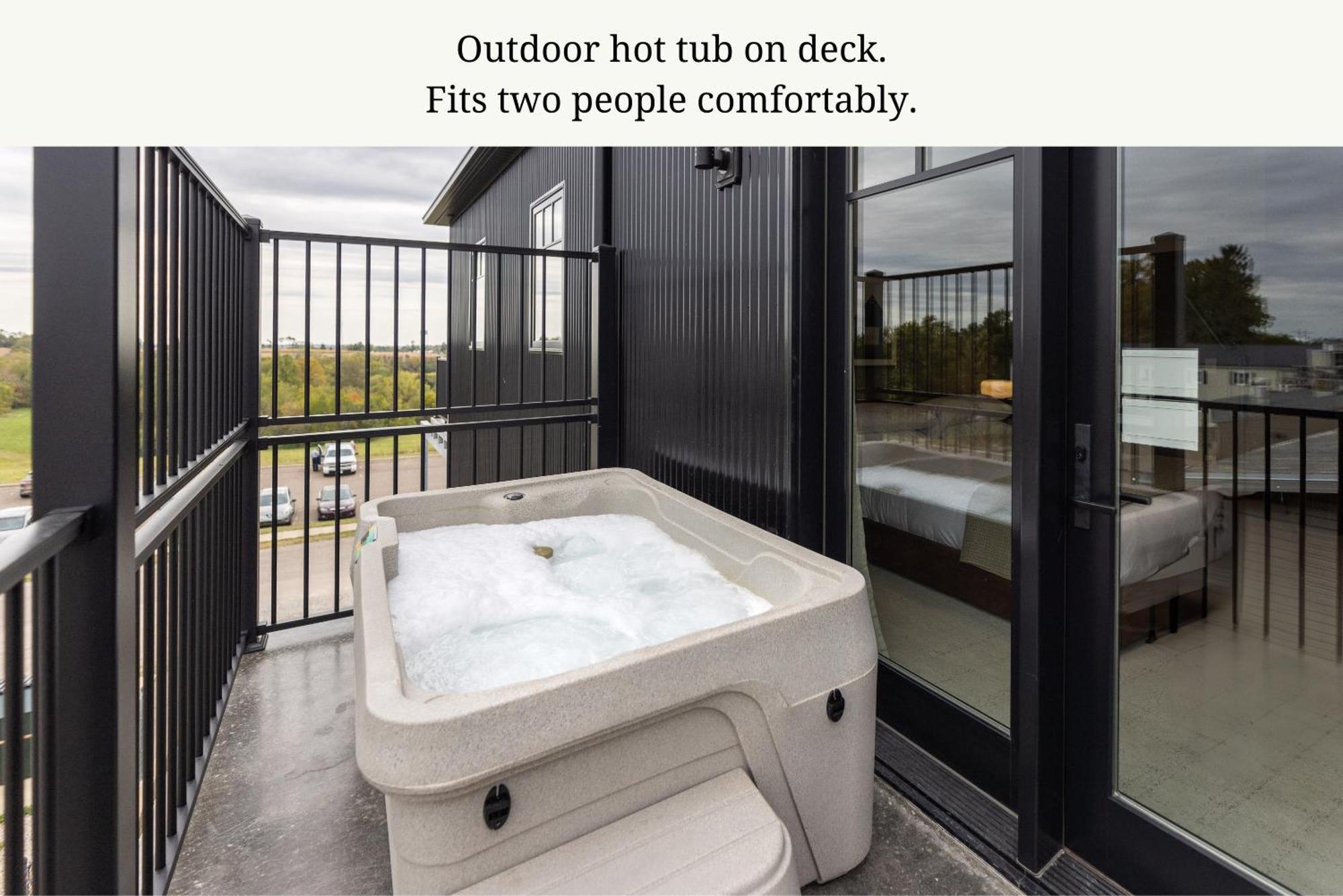 The Atlee Suites 밀러스버그 객실 사진